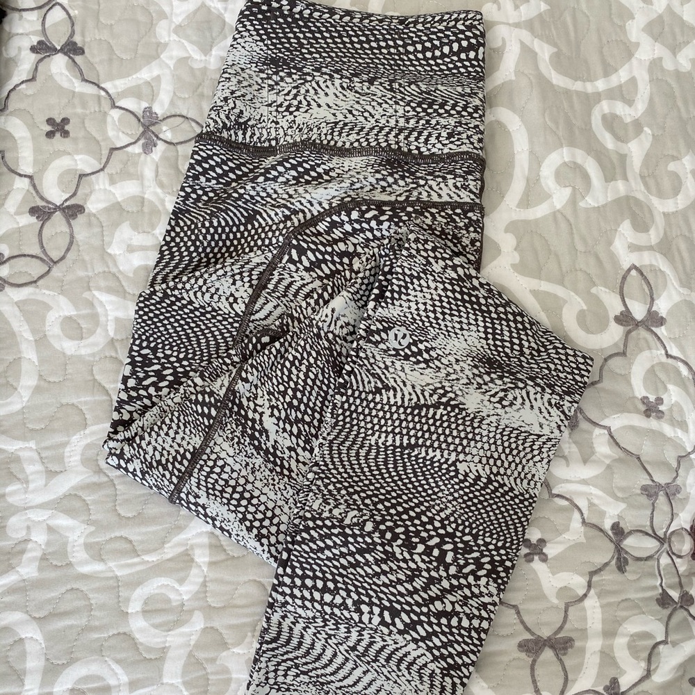 Lululemon Fast and Free Size 6
